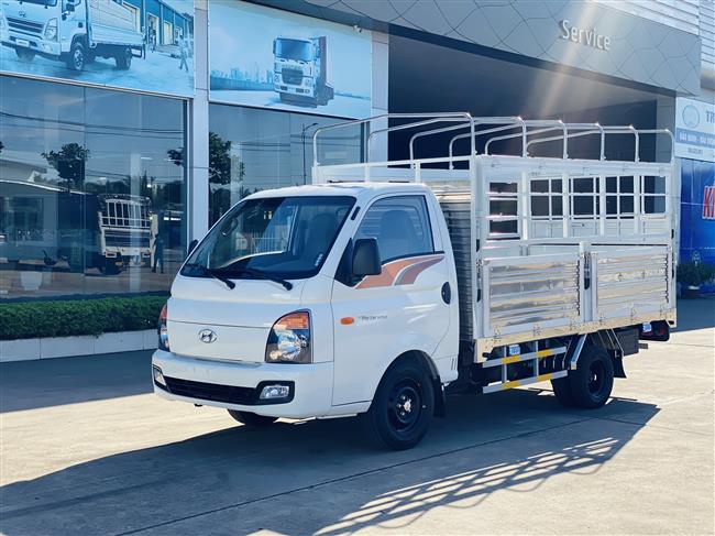 HYUNDAI PORTER H150 Thùng Mui Bạt6