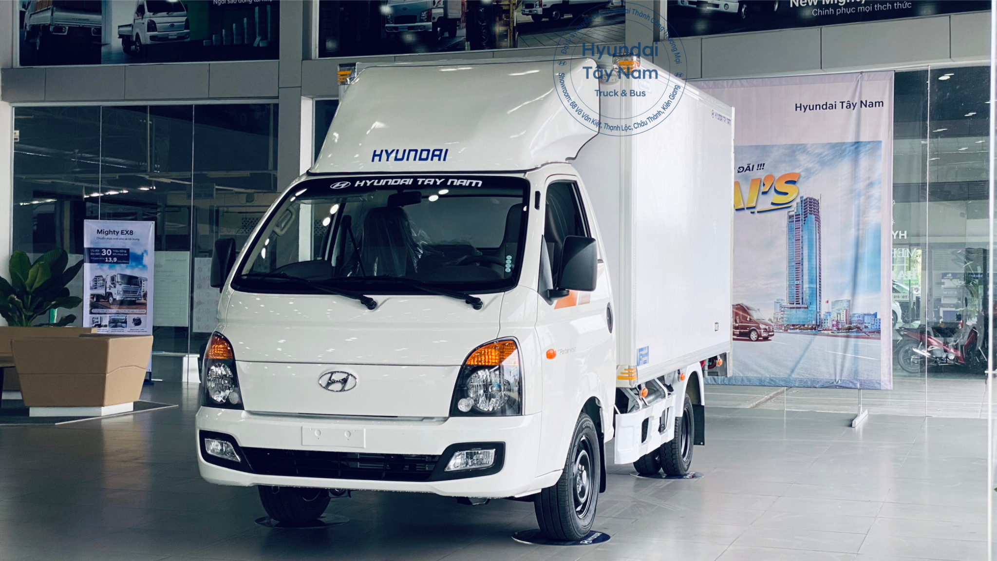 HYUNDAI PORTER H150 Thùng Bảo Ôn0