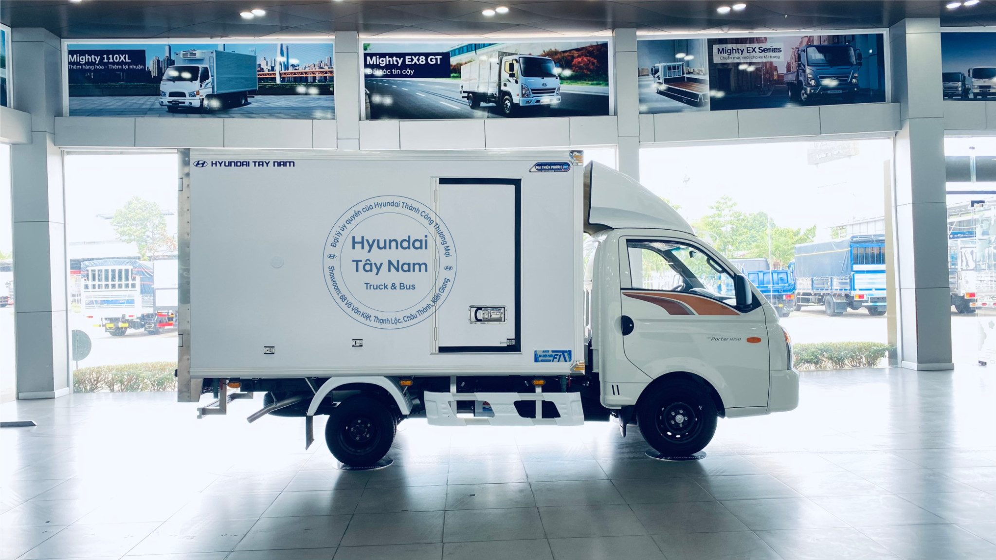 HYUNDAI PORTER H150 Thùng Bảo Ôn6